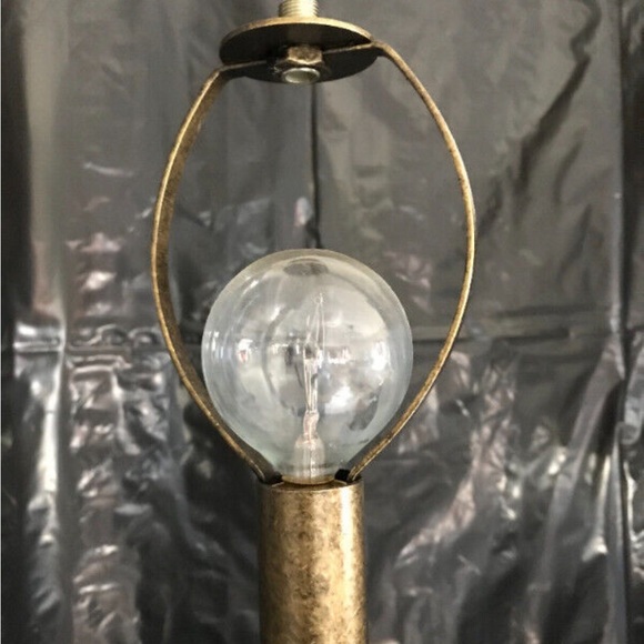 Beaded shade lamp 28” tall - Picture 6 of 7